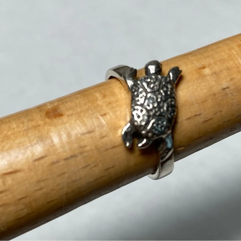 925 Sterling Silver Ring Turtle Artisan Size 7 3.84g